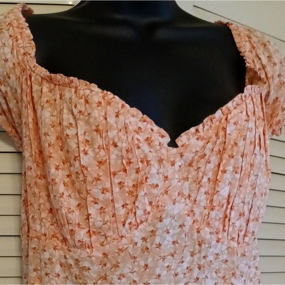 Coral Floral Sweet Spring Dress - Plus Size XXL - Picture 8 of 9